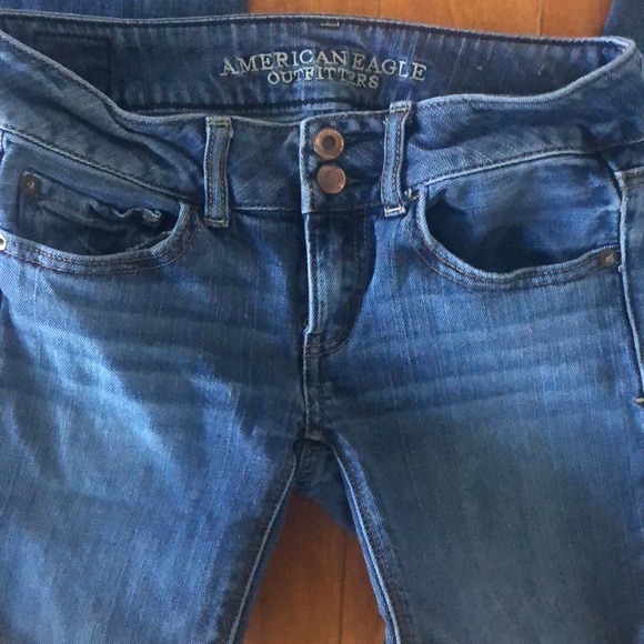 AMERICAN EAGLE “Artist Stretch” flare jeans - Picture 7 of 13